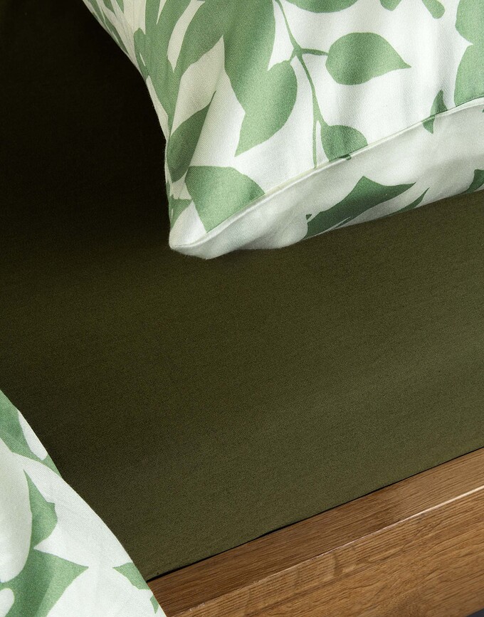 Funda Nórdica Sora, 260 x 220 cm, verde, con 2 fundas de almohada 60 x 70 cm, cierre tipo solapa