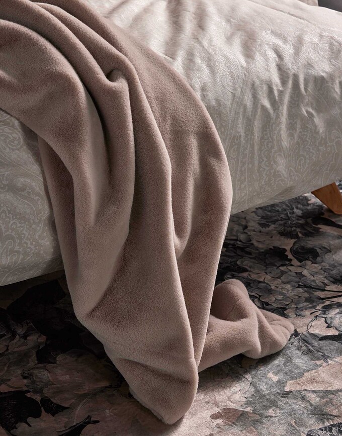 Furry Couverture en fausse fourrure, 150 x 200 cm, beige