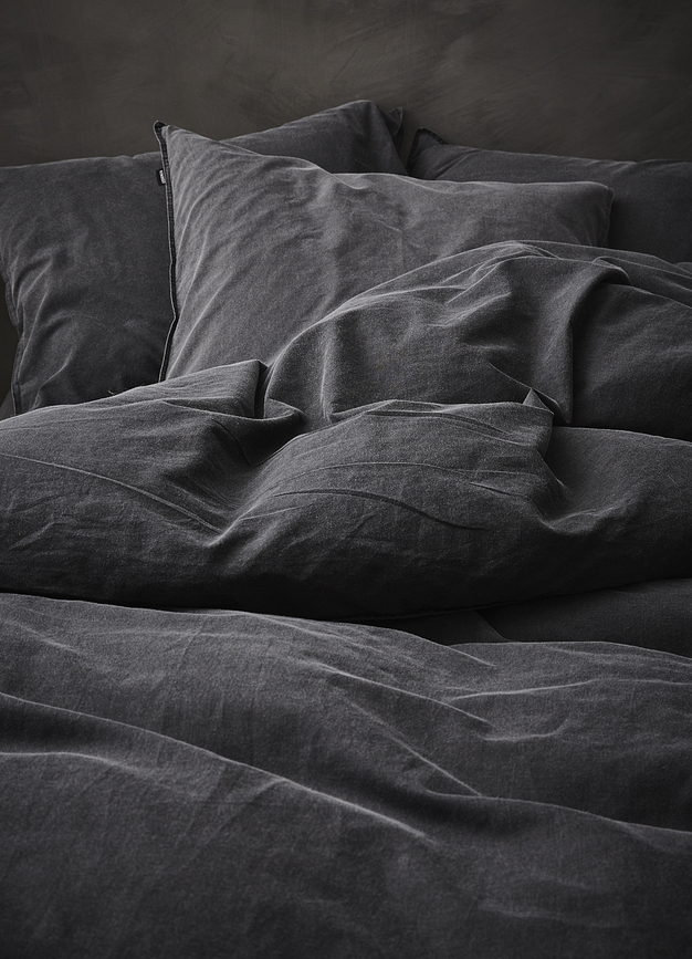 Guy Posteljina antracitna 140 x 220 cm jastučnica 60 x 70 cm s preklopom