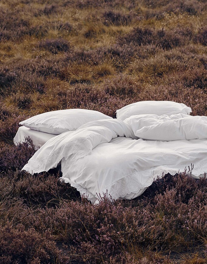 Juego de Funda Nórdica Maen, 260 x 220 cm, blanca, con 2 fundas de almohada 60 x 70 cm, cierre de solapa