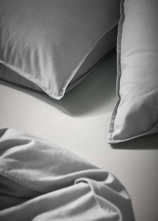 Funda Nórdica Zeva, 260 x 220 cm, gris claro, cierre de solapa, incluye 2 fundas de almohada 60 x 70 cm