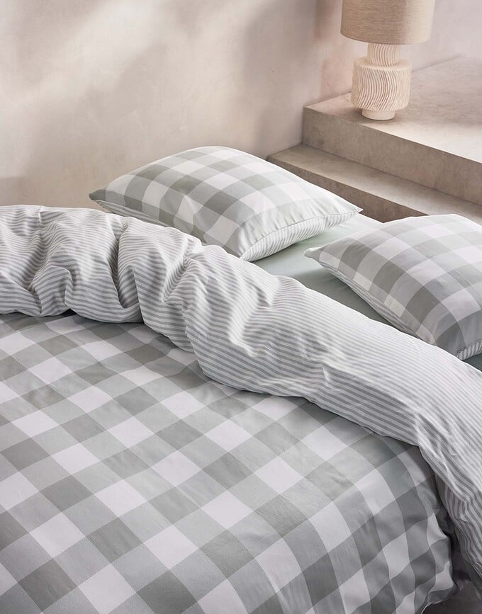 Juego de Funda Nórdica Chess, 200 x 200 cm, blanco y verde pálido, cierre de cremallera, con 2 fundas de almohada 80 x 80 cm