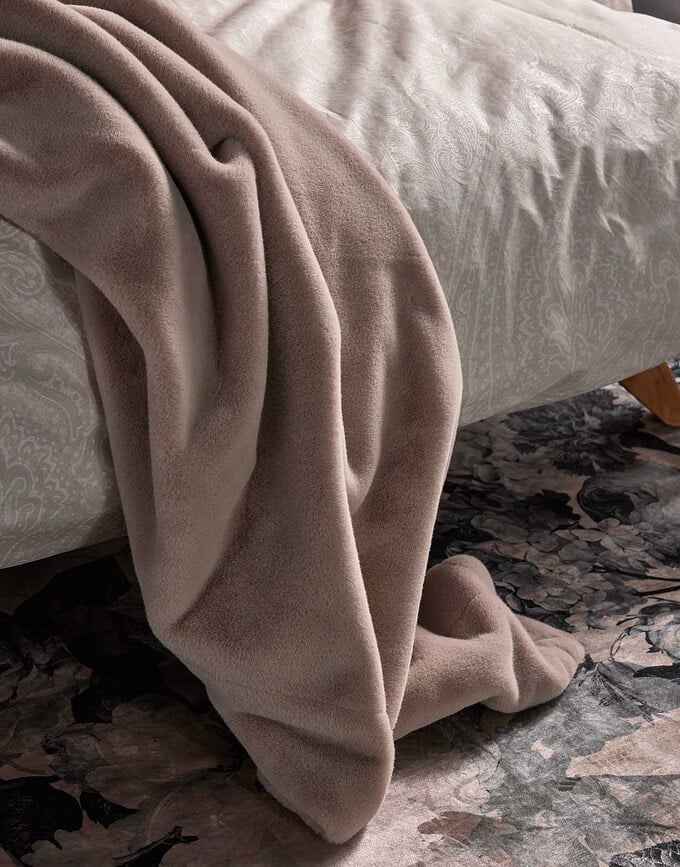 Manta de pelo Furry, 150 x 200 cm, beige