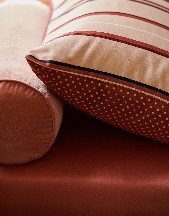 Meryl Parure de Lit, fermeture rabat, 240 x 220 cm, rose, Set 3 pièces (2 taies d'oreiller 60 x 70 cm)