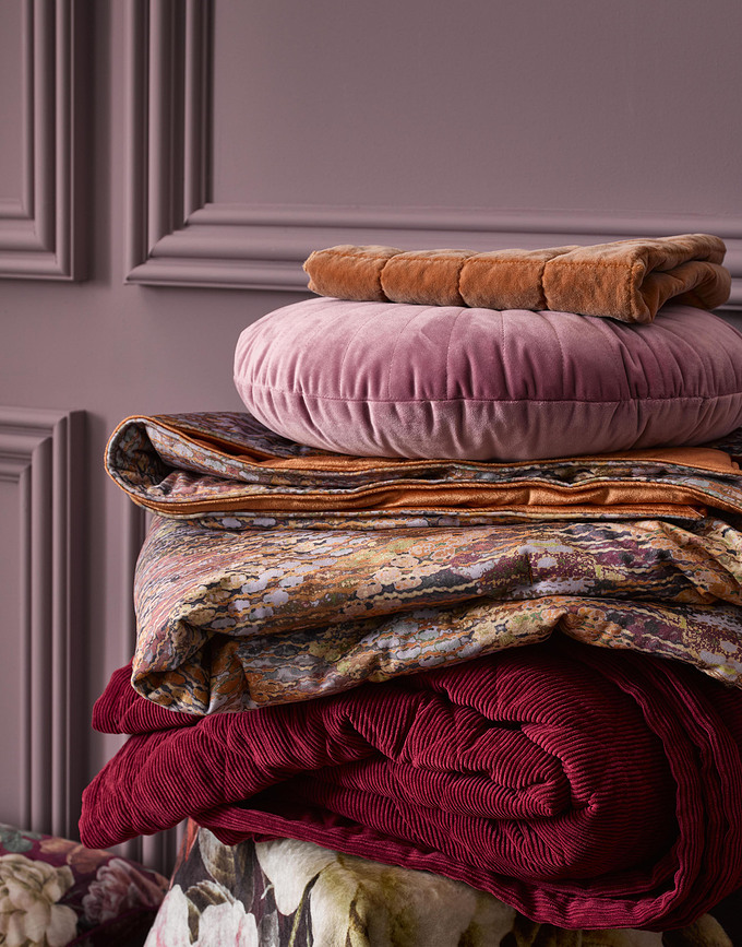 Naina Coussin, rose foncé