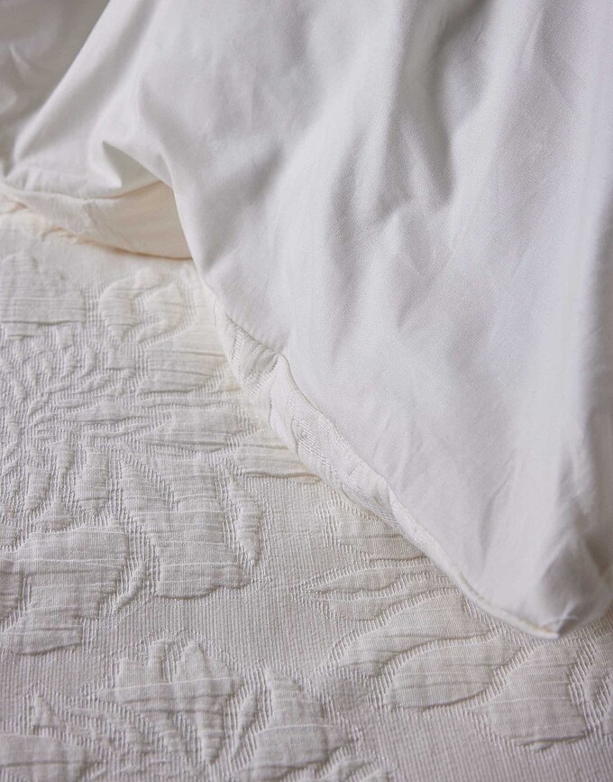 Philippine Σετ Παπλωματοθήκης, 260x220 cm, βανίλια, με 2 μαξιλαροθήκες 60x70 cm, κλείσιμο φάκελος