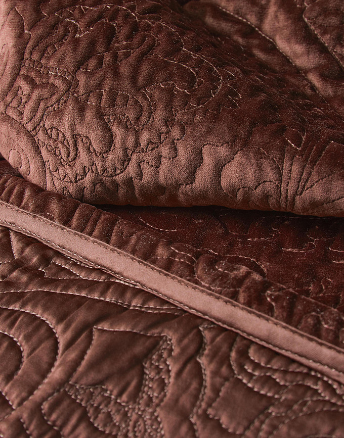 Roeby Couvre-lit 220 x 265 cm, chocolat