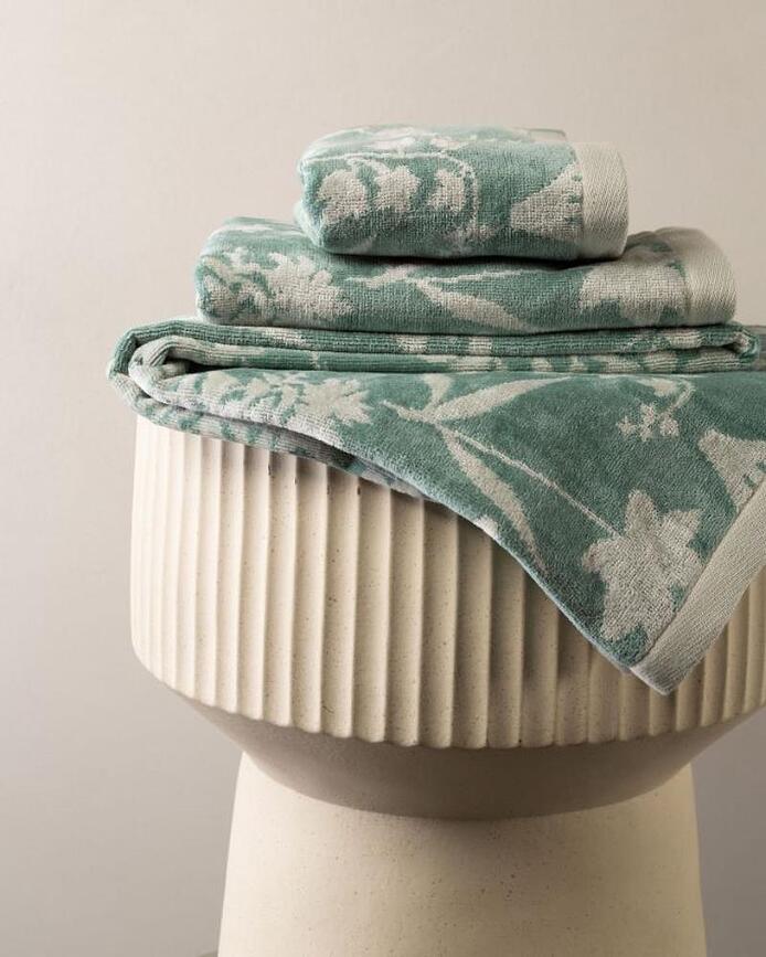 Toalla Maribel 70 x 140 cm, crema y verde