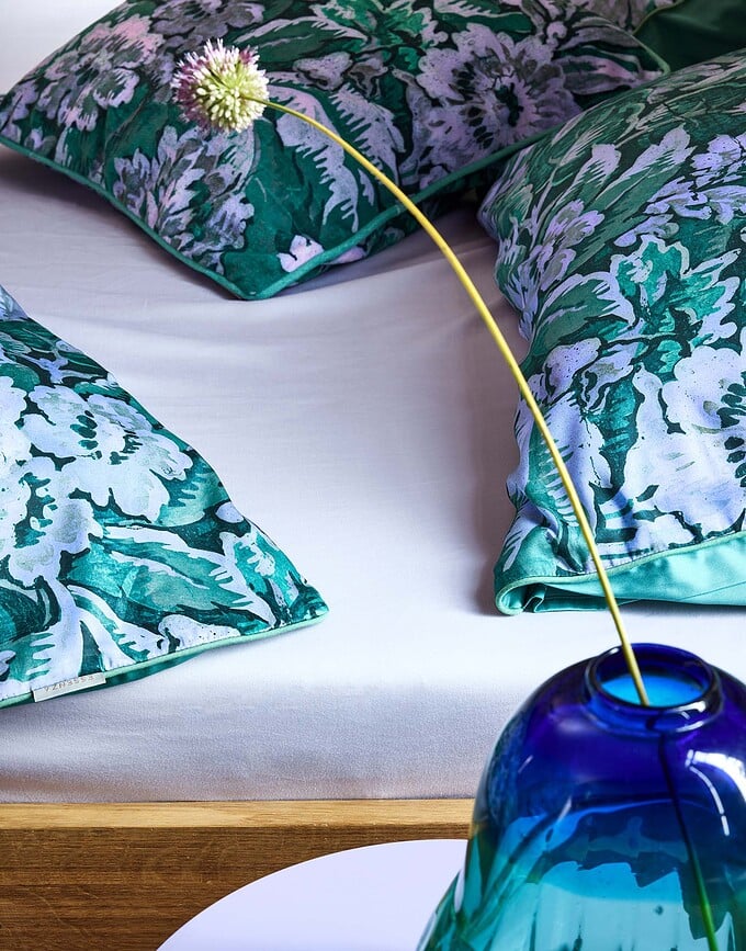 Yfke Posteljina 260x220 cm zelena s 2 jastučnice 60x70 cm zatvaranje na preklop