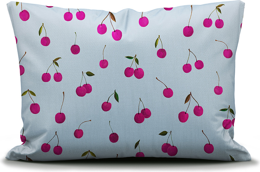 Zesty Cherry Kissenbezug 60 x 70 cm hellblau