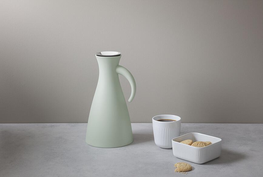 Eva Solo Termos z ročajem, karamelni