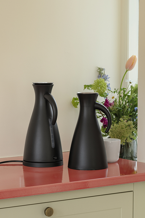 Hervidor eléctrico Eva Solo, beige mate