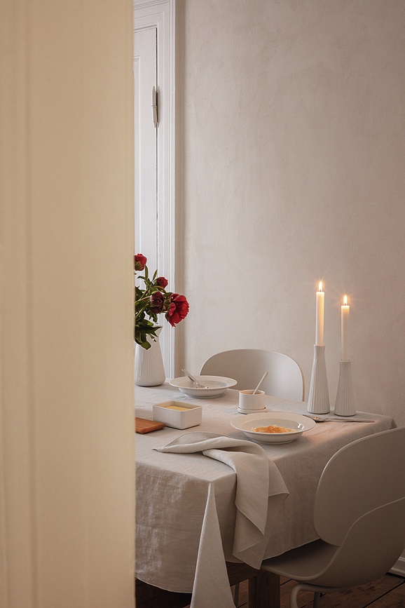 Legio Nova Maslacnica s drvenim poklopcem