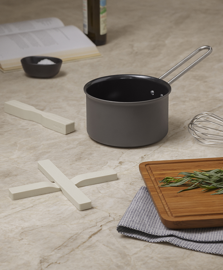 Magnetic Sous-plat, noir