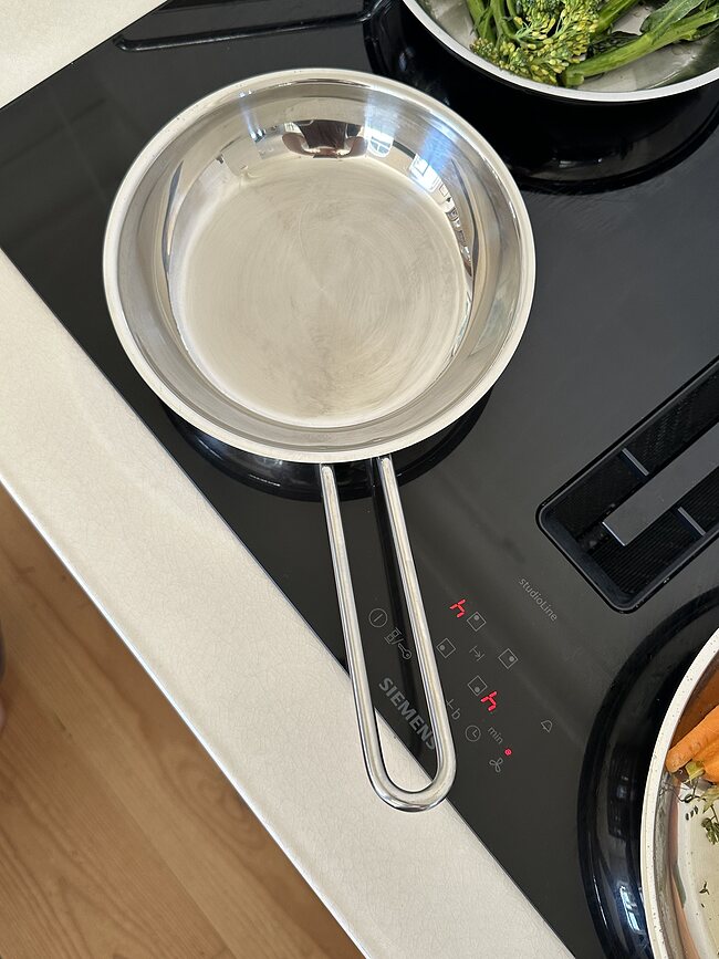 Τηγάνι Eva Trio Stainless Steel 28 cm