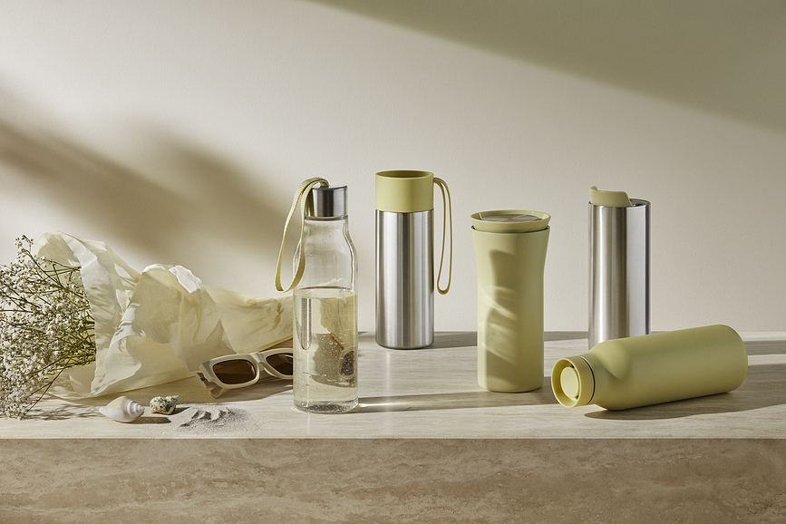 To Go Cup Mug Isotherme avec anse, couleur sable doré