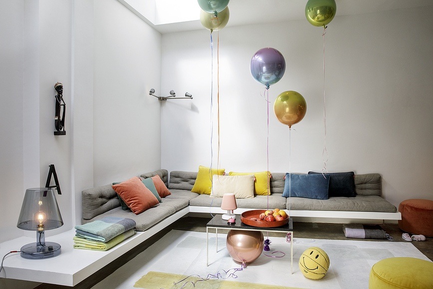 Velvet Square Coussin Décoratif en matière recyclée, beige