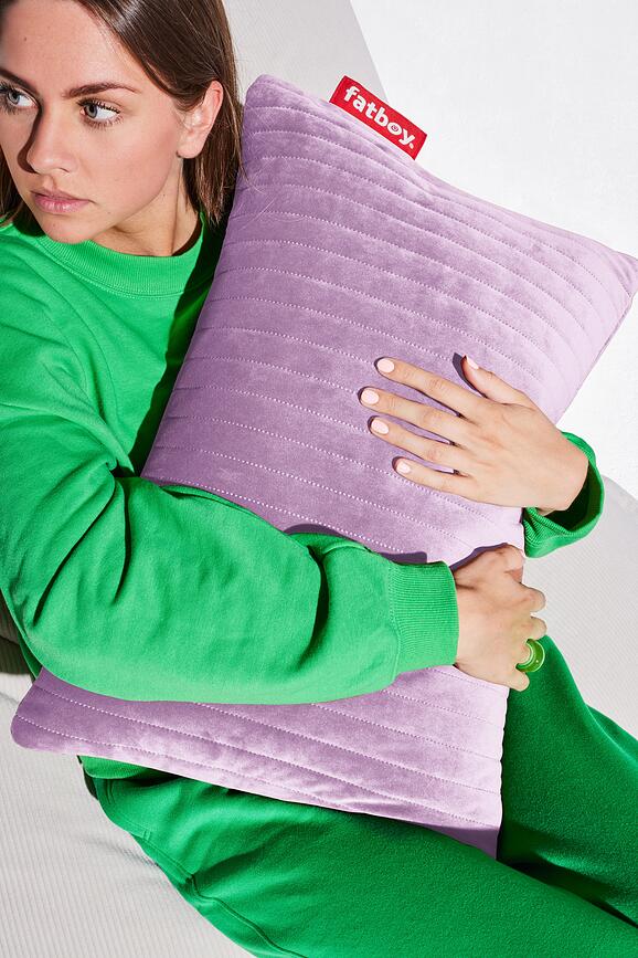 Hotspot Lungo Line Velvet Coussin chauffant, amande