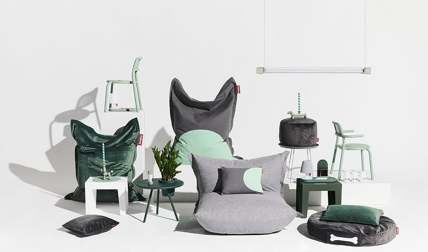 Lámpara colgante y de pared Tjoep, grande, gris claro