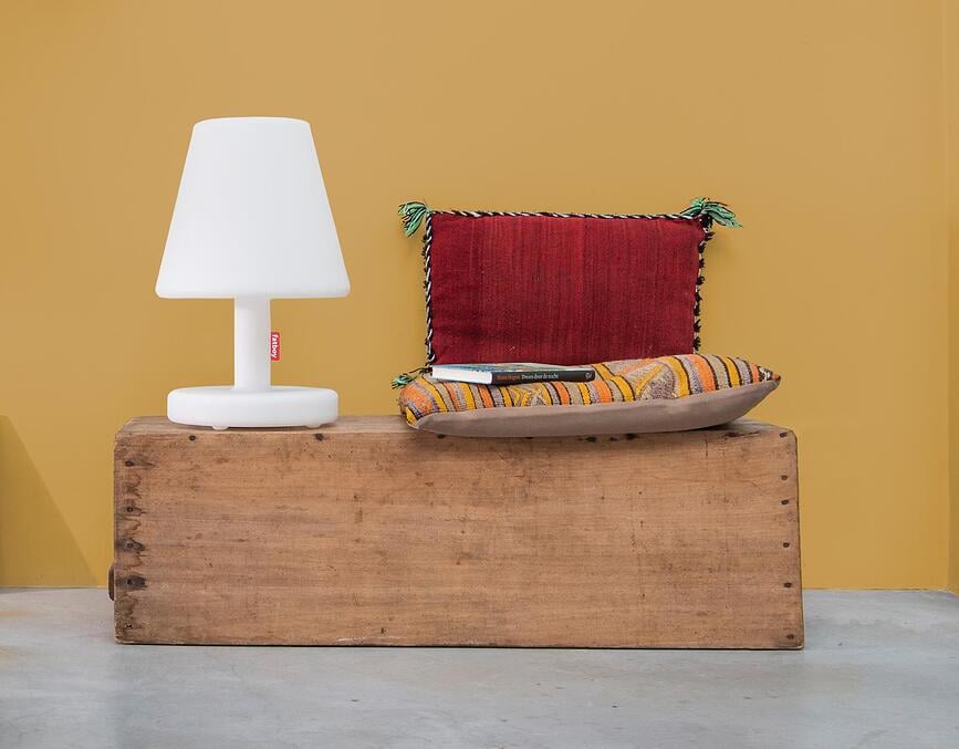 Lámpara de mesa Edison The Medium