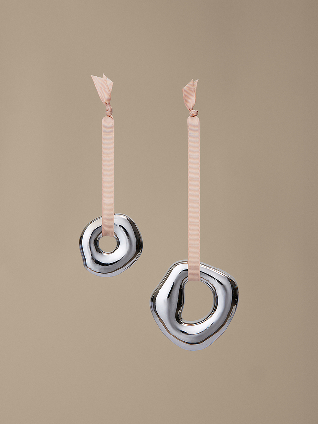 Adornos navideños Orrith, plateados, Pack de 2