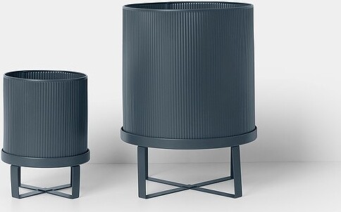 Bau Posuda za cvijeće velika crna