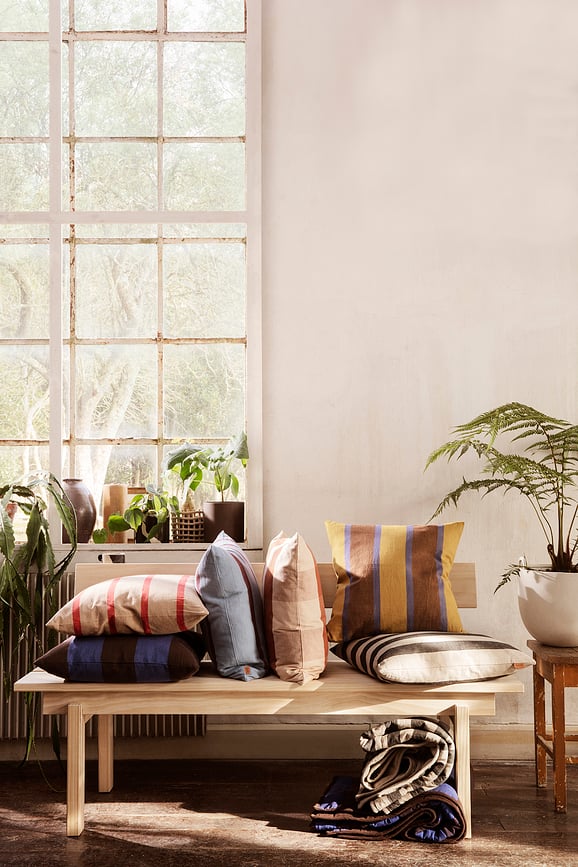 Cojín decorativo de rayas Grand, caramelo