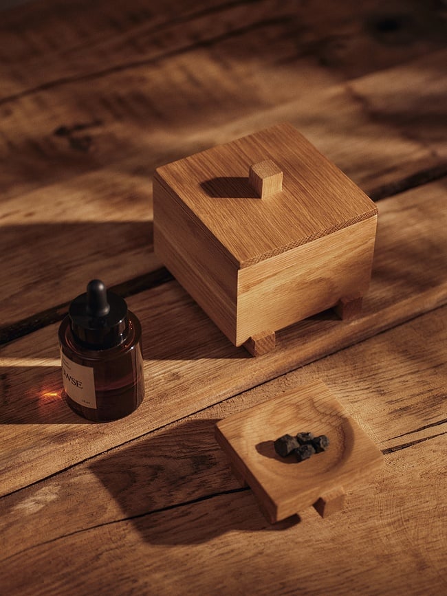 Contenedor para accesorios Moku, roble natural