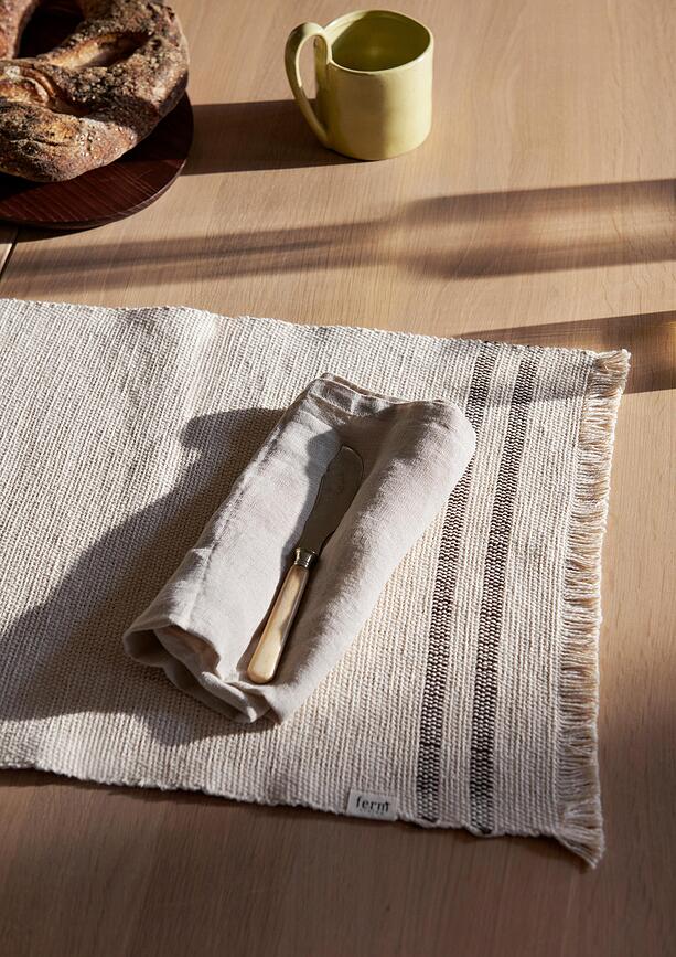 Mantel Individual Savor, 50 cm, blanco y chocolate