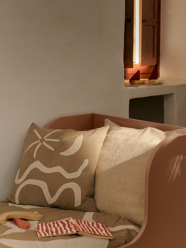 Kove Coussin Décoratif 50 x 50 cm, brun clair