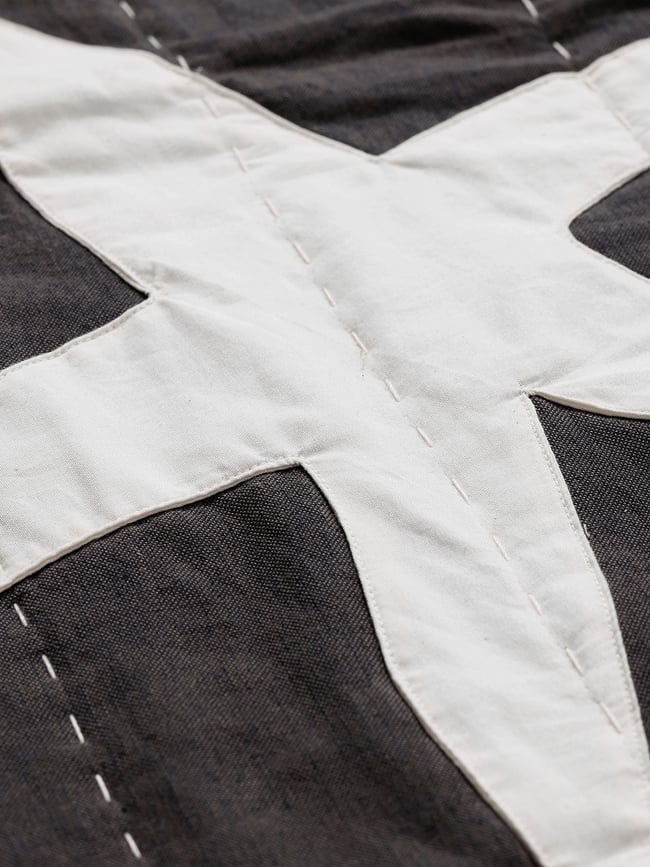 Kove Deka 120 x 80 cm tamnosiva