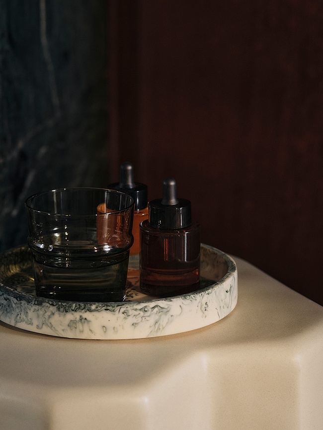 Mist Pladenj dekorativni okrogel, 20 cm, rjav