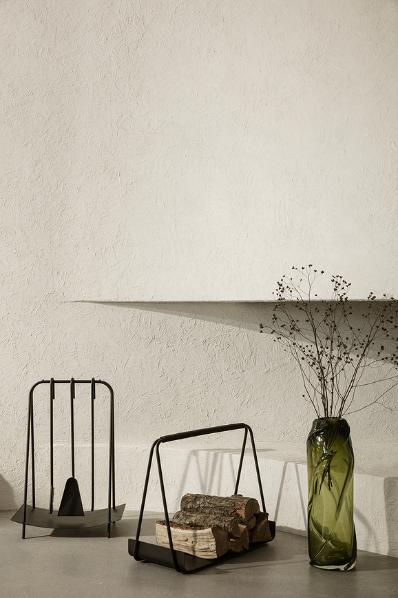 Port Stojalo za drva, črno, kovinsko