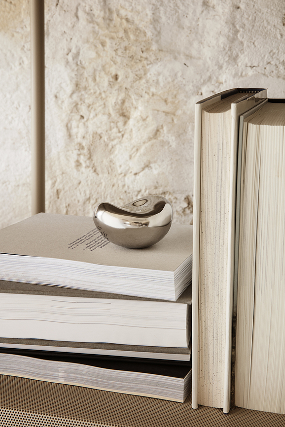 Dekoracija skulpturalna, iz nerjavečega jekla