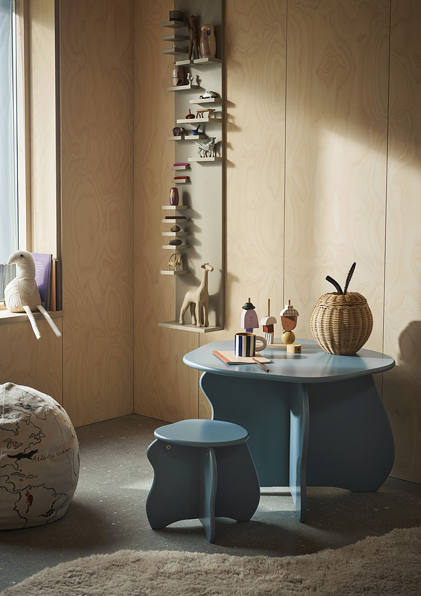 Slope Stolček, svetlo moder