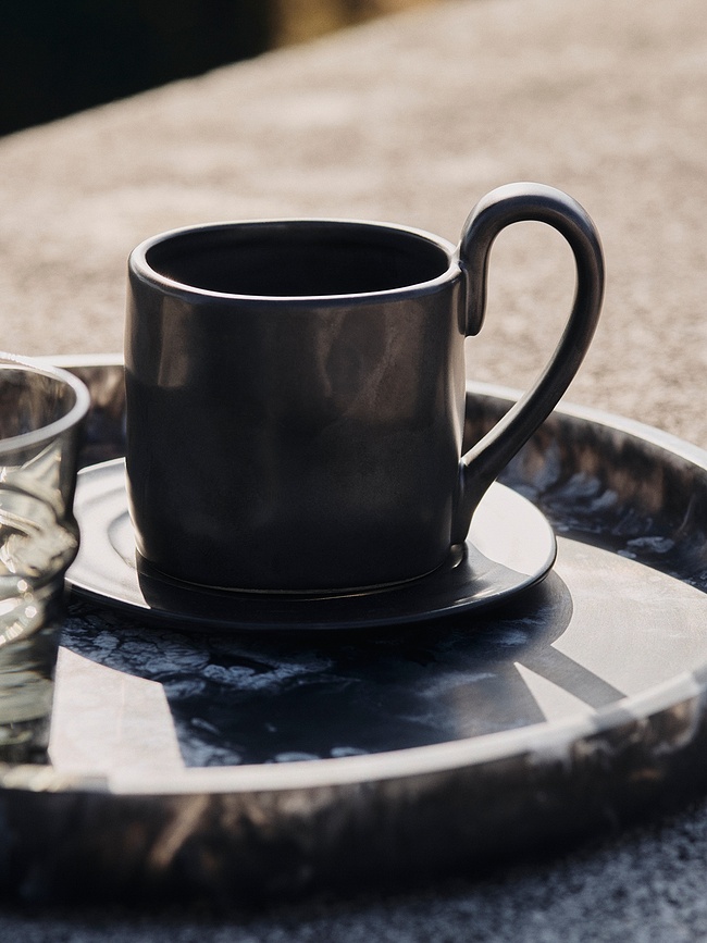 Taza con plato Flow, negro, 2 piezas