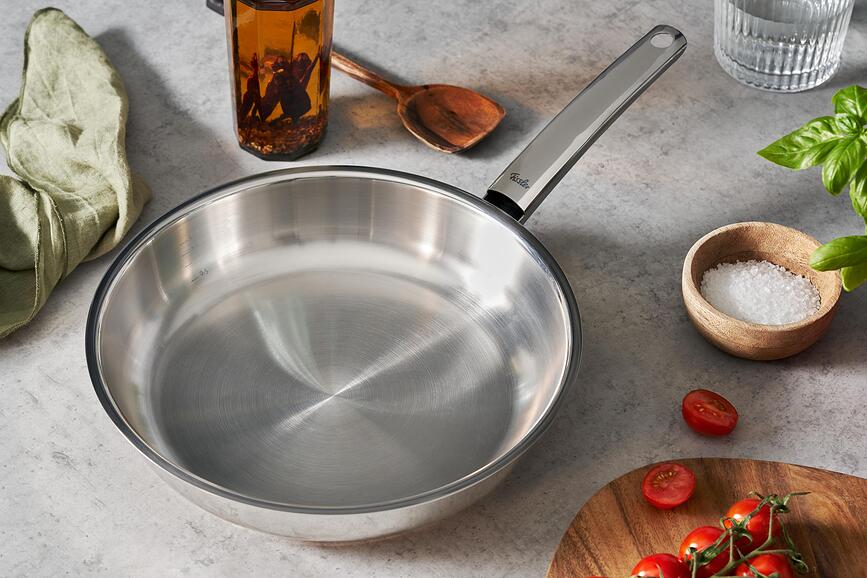 Steelux Pro Pan - Fissler 121-402-20-100/0 | FormAdore