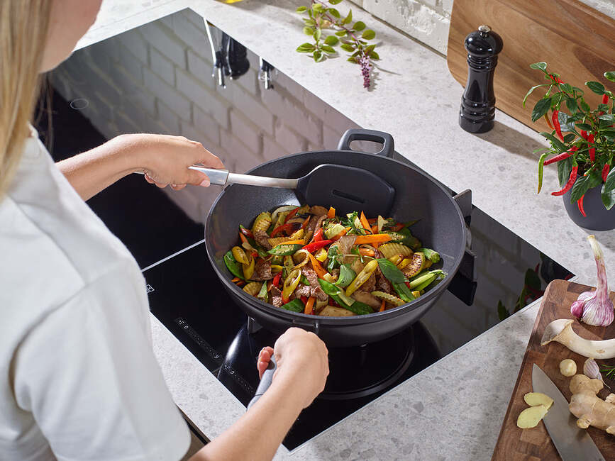 Wok Adamant 26 cm, svart