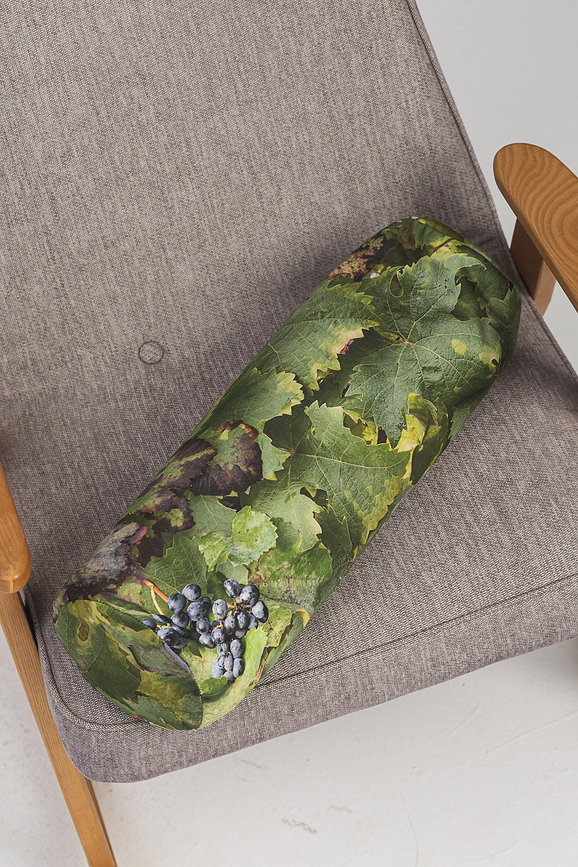 Hayka Vinnica Vzglavnik valj, polnjen z ajdovimi luščinami