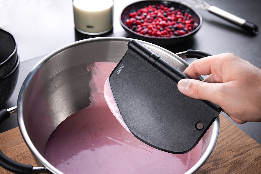 Dutto Nož za Tijesto i Strugač 2 kom.