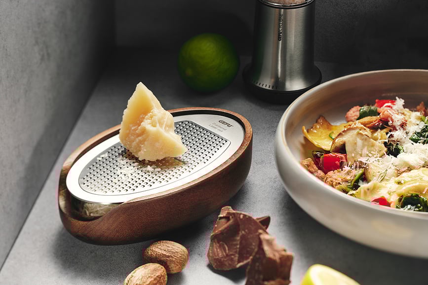 Parmezo Ribež za parmezan