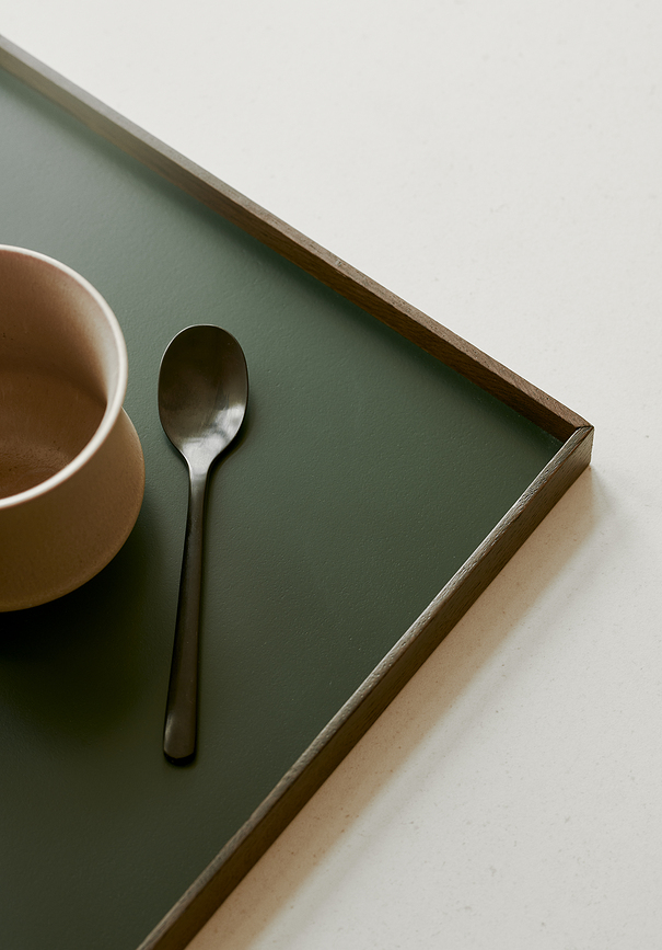 Bandeja decorativa Frame L, roble oscuro, gris