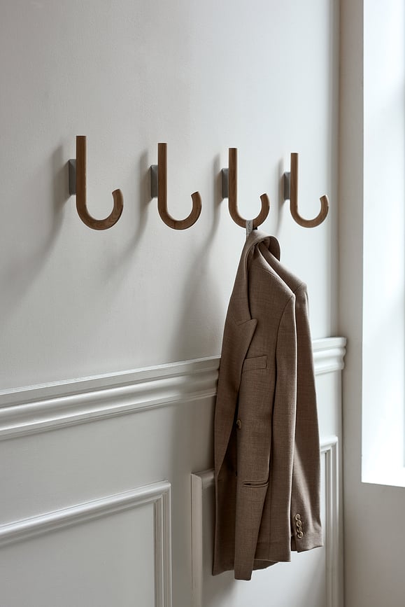 Gancho de pared Gejst, 19 cm, negro y roble claro