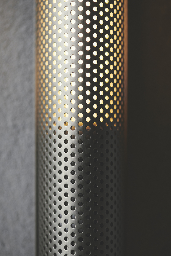 Radent Stenska svetilka z vklopom, 135 cm, bela