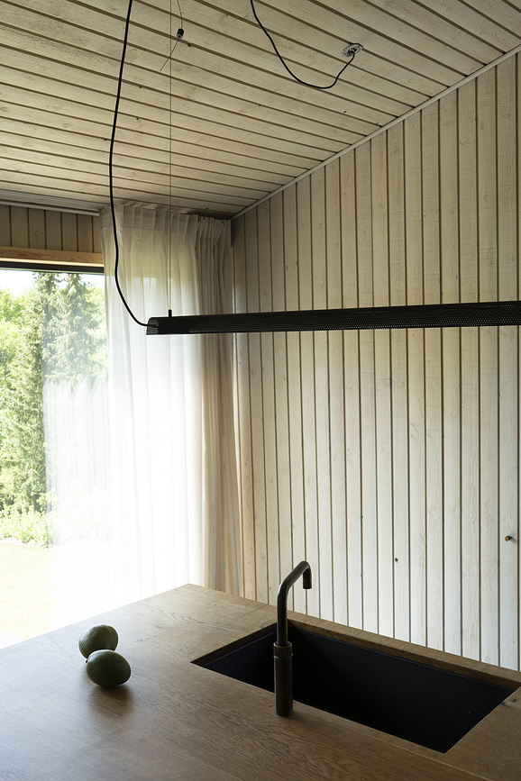 Radent Suspension 135 cm, blanche