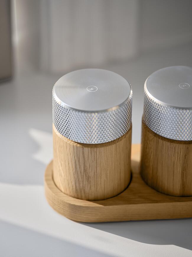 Sina Mlinci za Sol i Papar s postoljem mesing svijetli hrast Set od 3 dijela