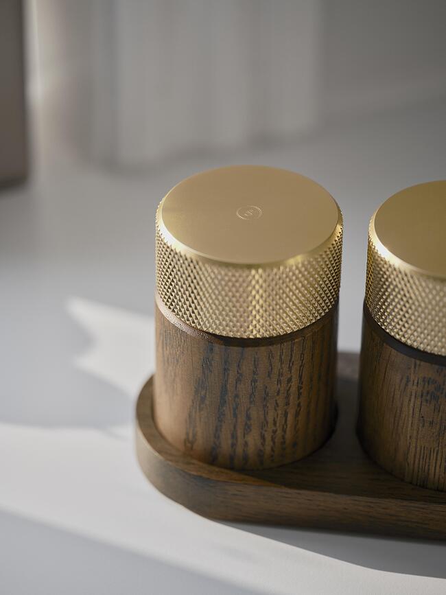 Sina Mlinci za Sol i Papar s postoljem mesing svijetli hrast Set od 3 dijela