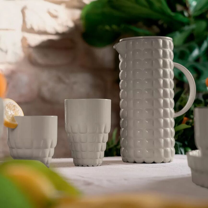 Tiffany Pichet, blanc laiteux