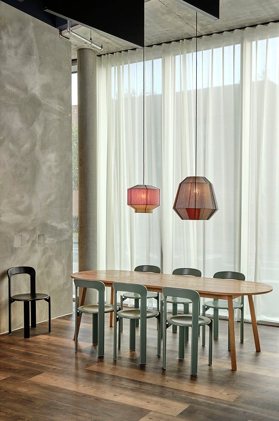 Bonbon Sjenilo 380 sivo-ružičasto-žuto