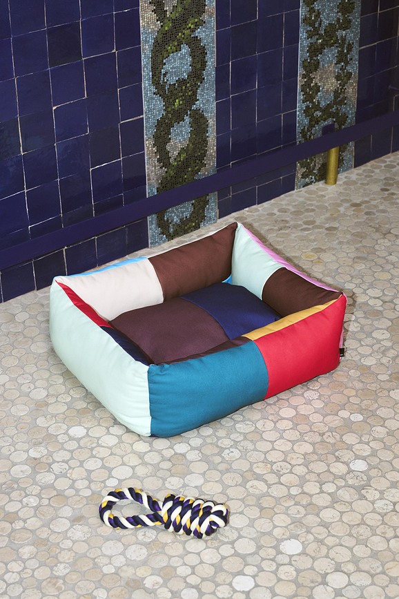 Cama para perro Hay L blanco y negro